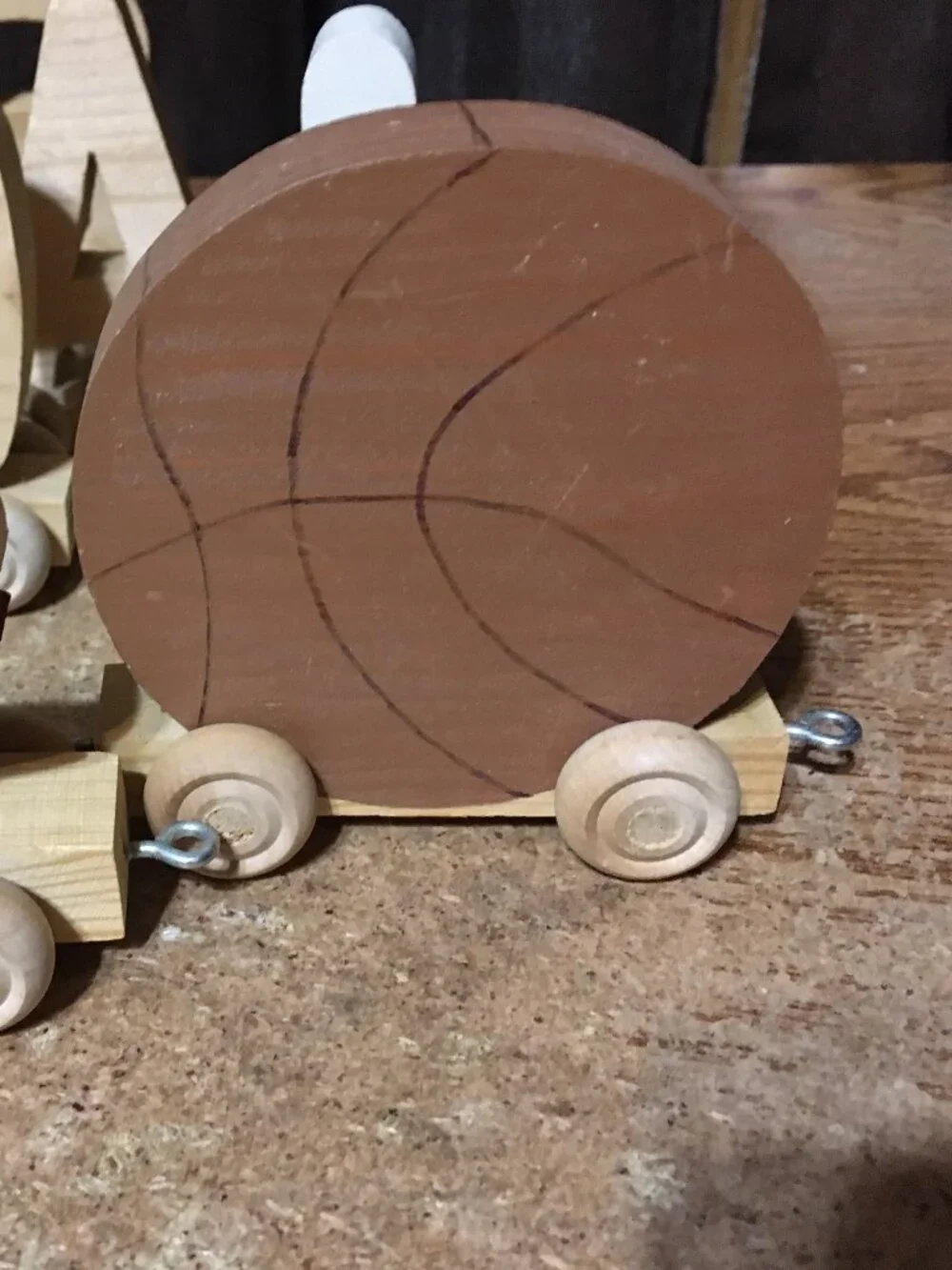 17 PIECE WOODEN TRAIN LOT BOWLING CHICAGO BULLS BASKETBALL LETTERS ENGINE CAR